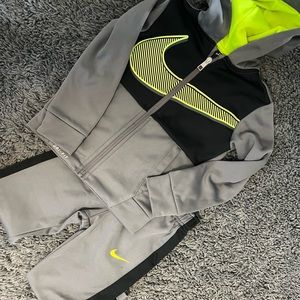 Boys Nike Dri-Fit Set